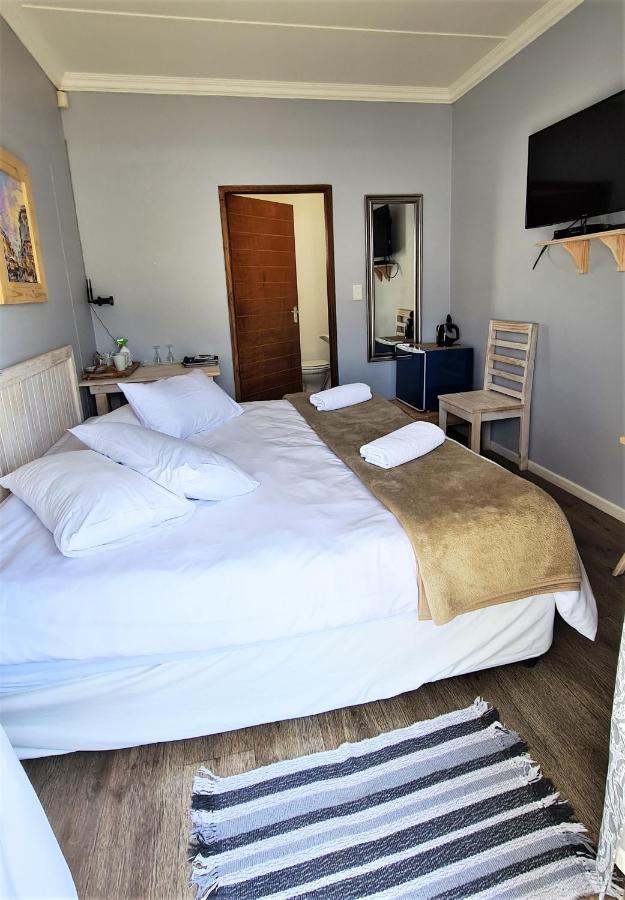 Tiende Laan Bed & Breakfast And Self-Catering Walvis Bay Ngoại thất bức ảnh
