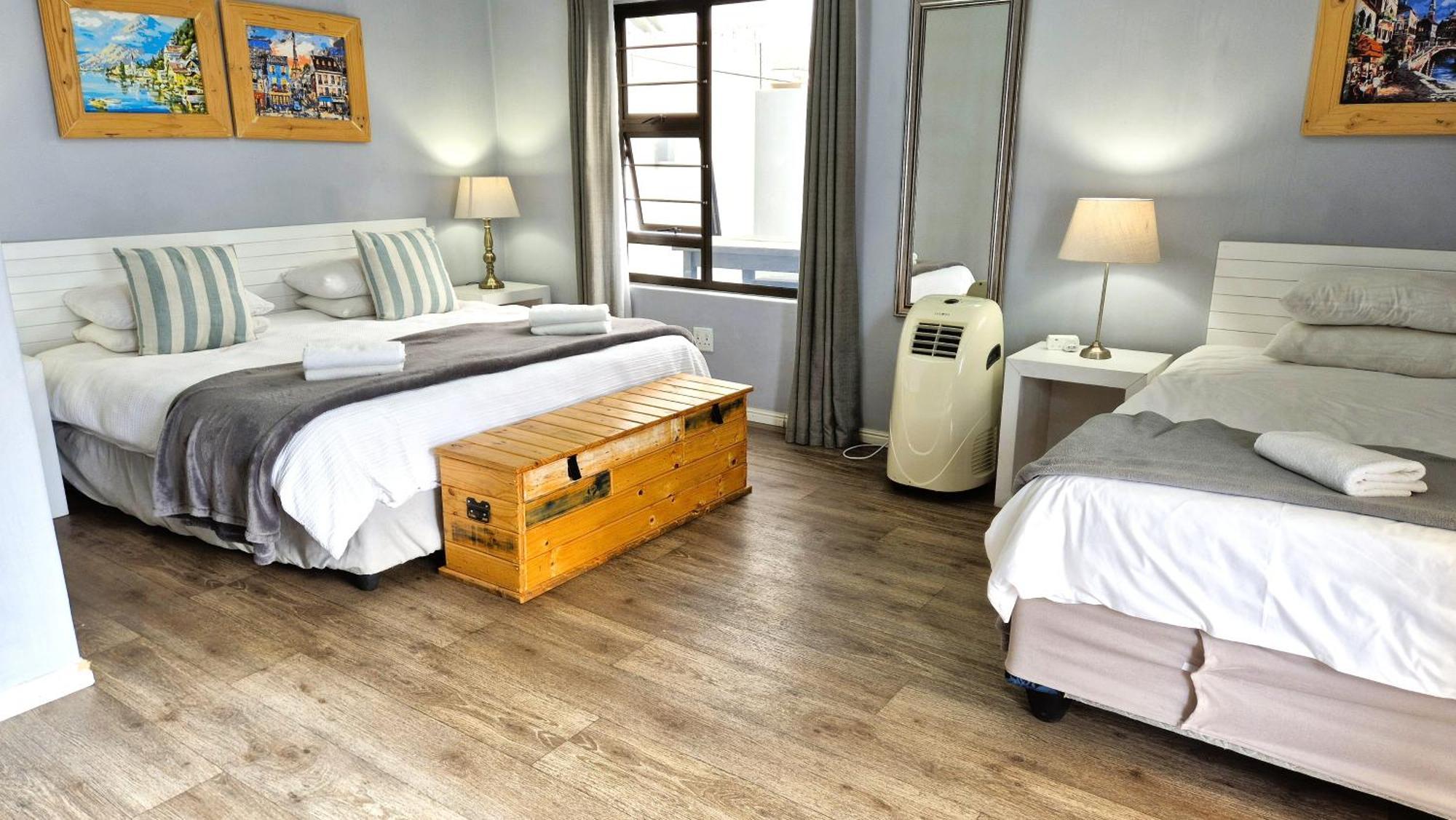 Tiende Laan Bed & Breakfast And Self-Catering Walvis Bay Ngoại thất bức ảnh