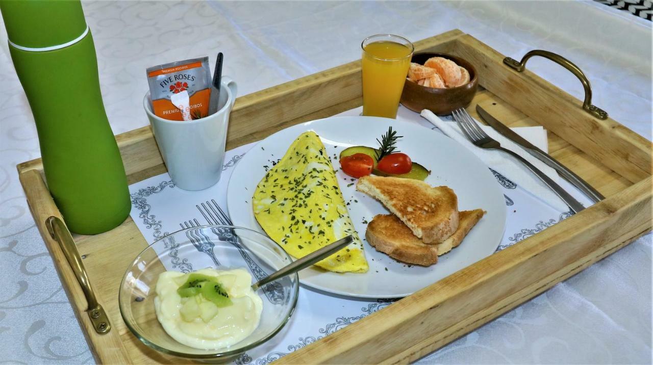 Tiende Laan Bed & Breakfast And Self-Catering Walvis Bay Ngoại thất bức ảnh