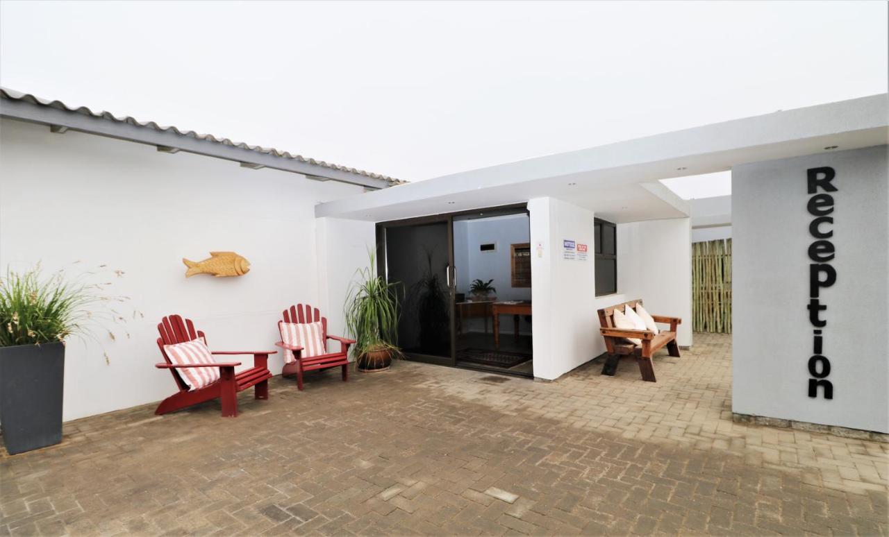 Tiende Laan Bed & Breakfast And Self-Catering Walvis Bay Ngoại thất bức ảnh
